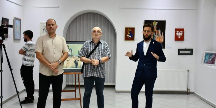 Отворена хуманитарна изложба „Теодулија“